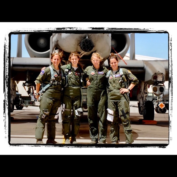 Tops - 🇺🇸 WOMEN IN THE US AIR FORCE 🇺🇸